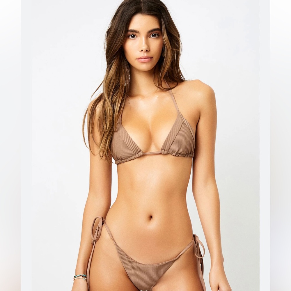 Frankie’s Bikinis Sky Bikini Top